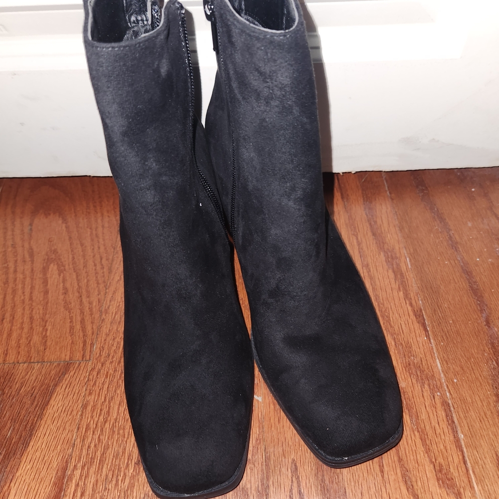 Pierre Dumas Black Heeled Boots
